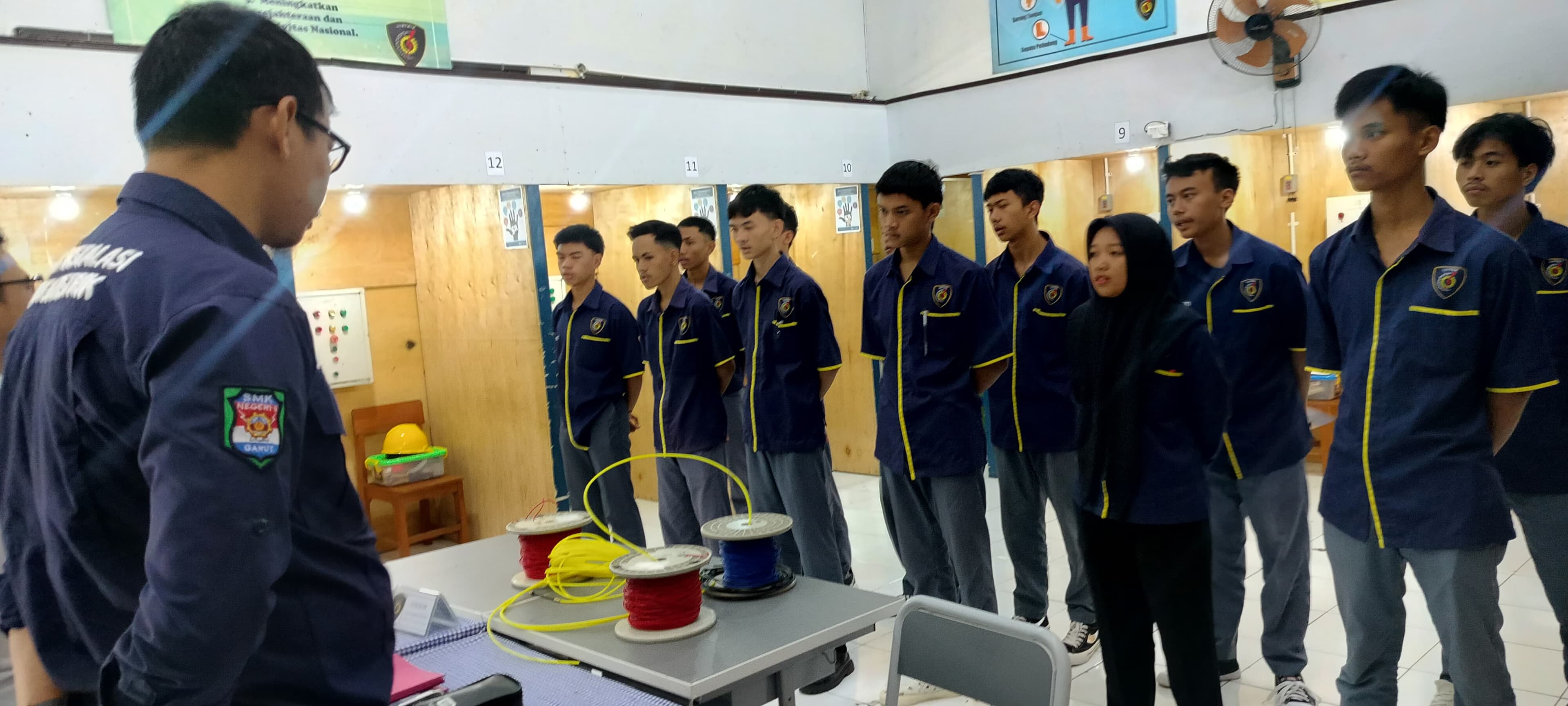 TITL SMKN 9 Garut Gelar Ujian Kompetensi Keahlian LSP-P1 dengan Sukses