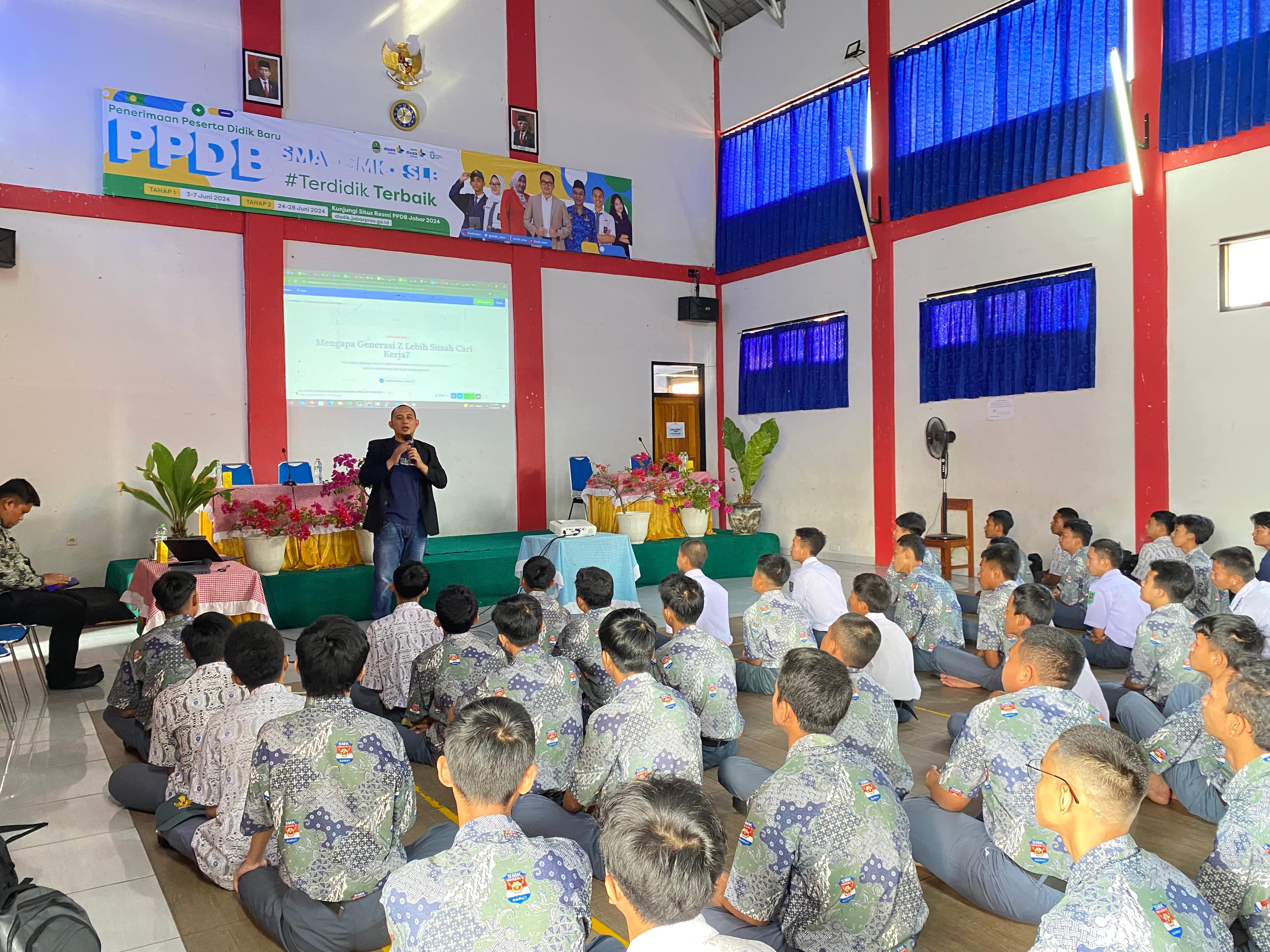 Kegiatan Pembelajaran Guru Tamu dan MoU Program Keahlian Teknik Komputer dan Jaringan SMKN 9 Garut bersama ForIT Solusi Teknologi
