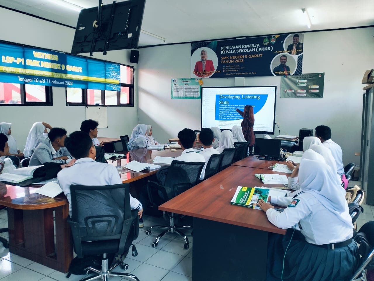 SMKN 9 Garut Gelar Tes TOEIC untuk Siswa Kelas 12: Meningkatkan Kompetensi Bahasa Inggris Demi Masa Depan Global
