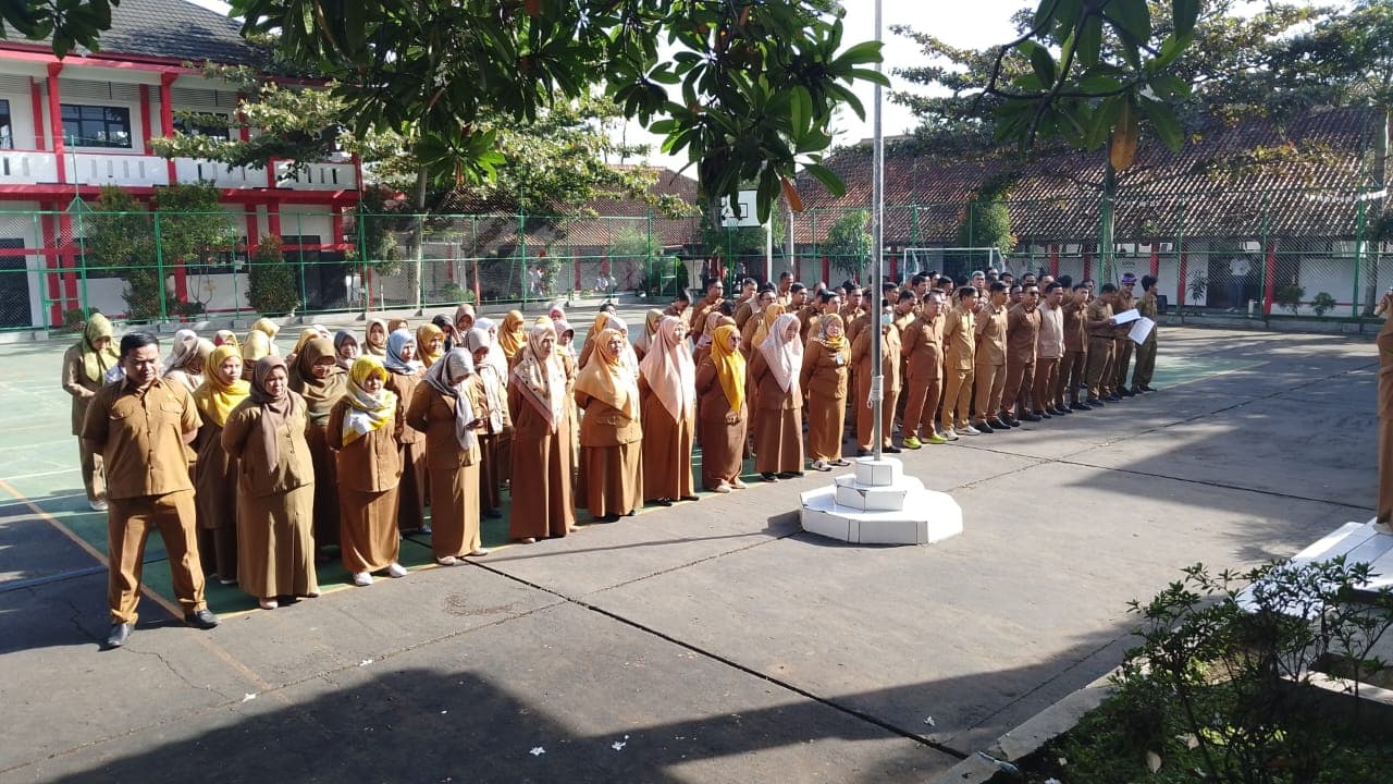 Pembinaan Pegawai SMKN 9 Garut: Memperkuat Sinergi untuk Pendidikan Berkualitas