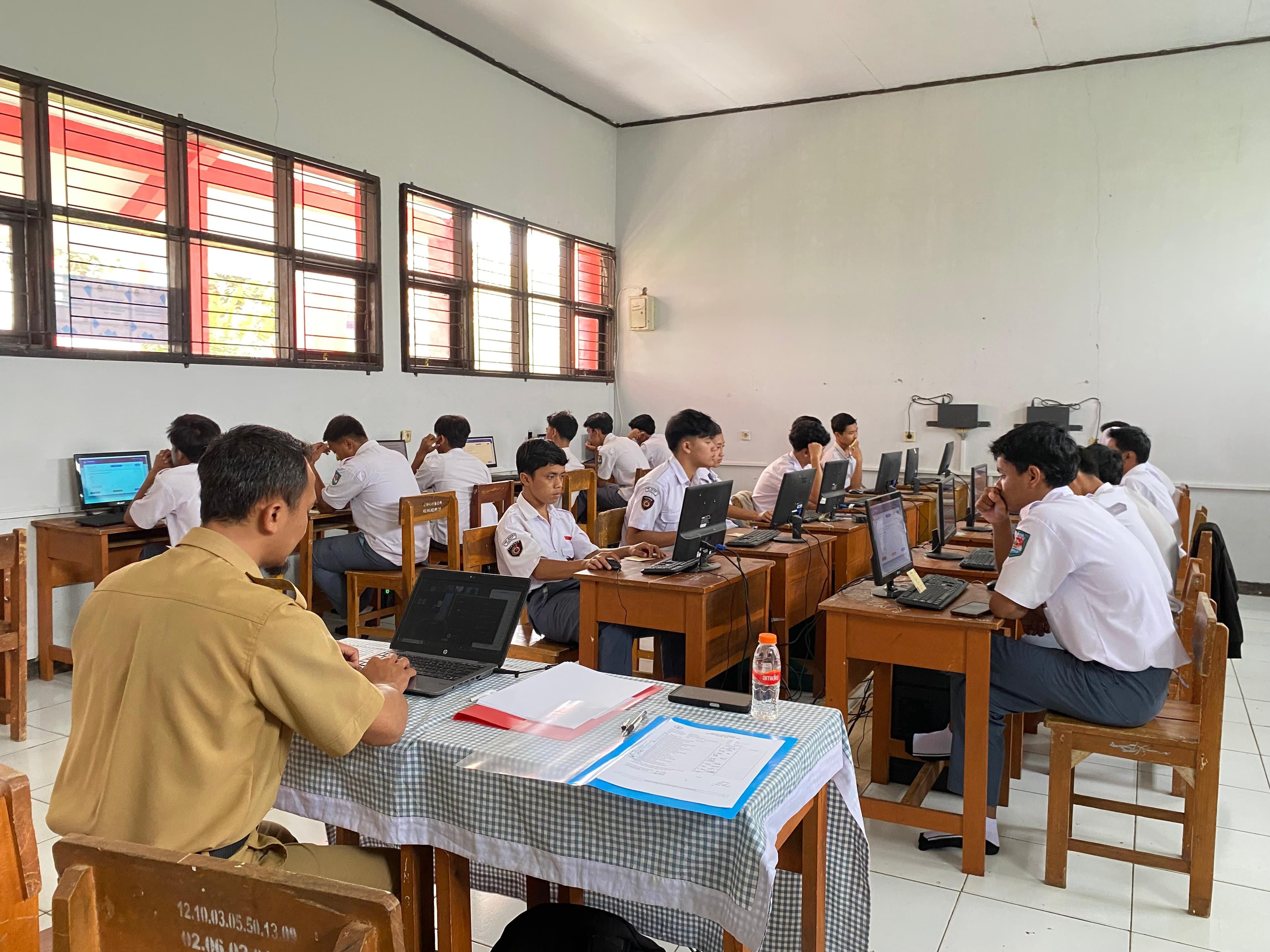 685 Siswa SMKN 9 Garut Ikuti Tes Kemampuan Akademik (TKA) dari Pusmendik
